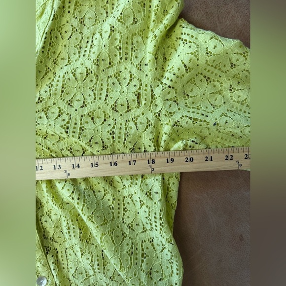 Ruby Rd. Blend Eyelet V-Neck Button Up Blouse Top Yellow 3/4 Sleeve Size 14 - Picture 5 of 6